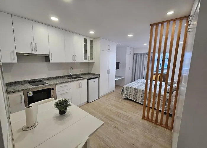 5 Minutes From The Beach, With Air Conditioning Appartamento